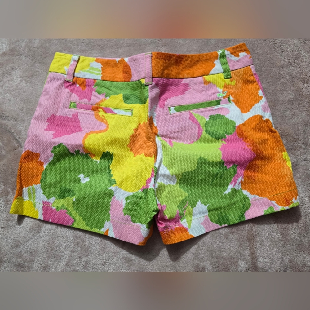 Vineyard Vines Preppy Garden Party Coloful Floral Textured Chino Shorts Size 4 - Picture 3 of 3